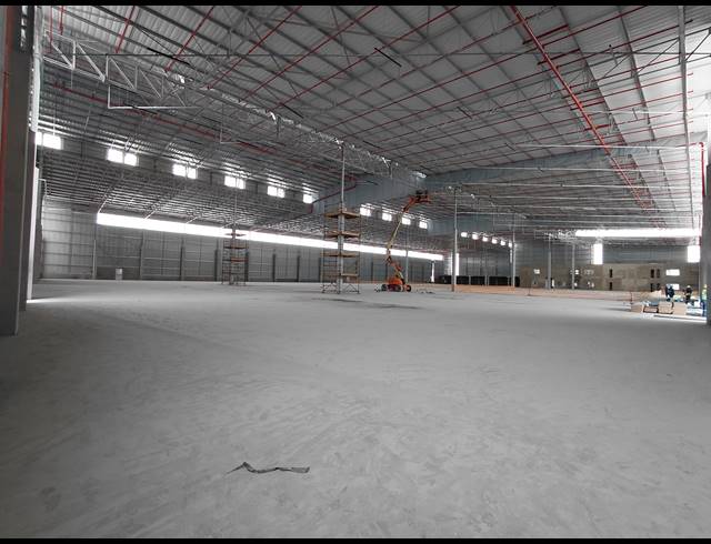 10,800M² WAREHOUSE TO LET IN RIVERFIELDS